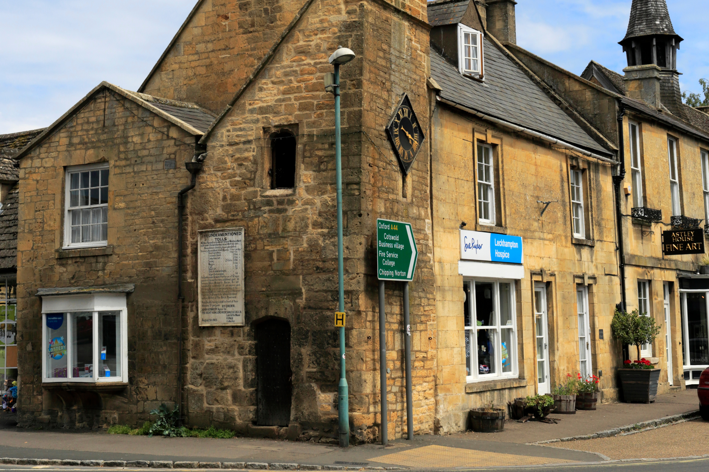 Moreton-In-Marsh[1].webp